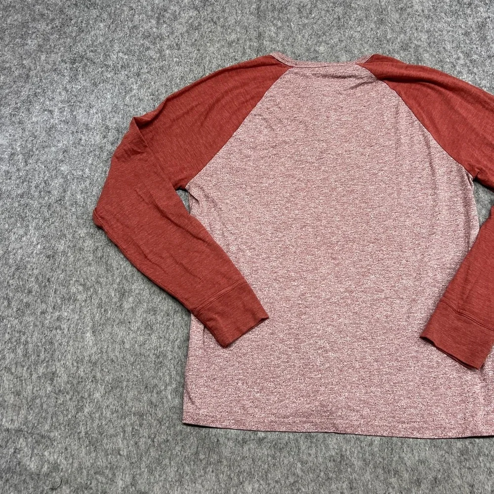 Banana Republic Shirt Mens M Red Colorblock Long Sleeve Henley Jersey Knit Tee